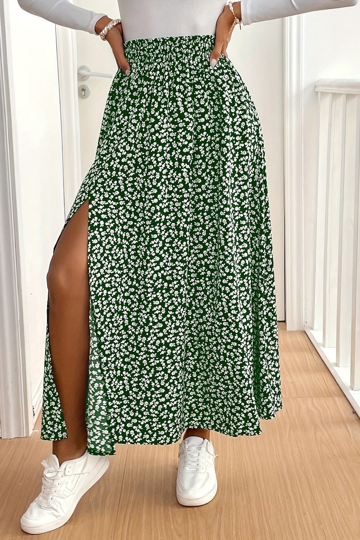 Flowy Floral Maxi Skirt with Slit — Emerald Green